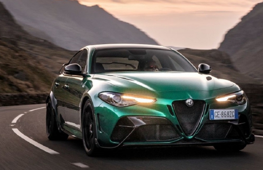 alfa-romeo-giulia-gtam