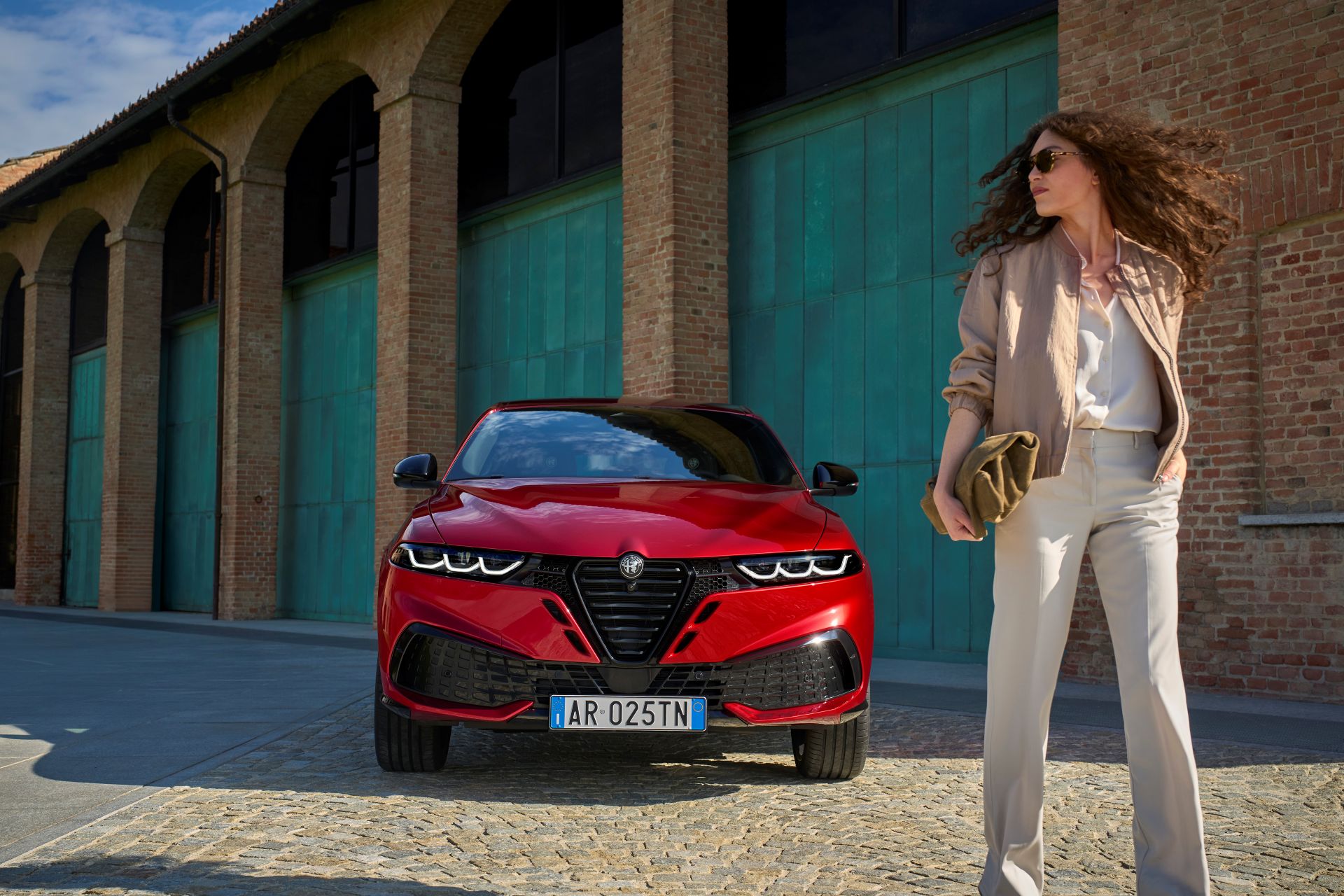 uj-alfa-romeo-tonale-carnet-hir-19