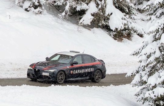 Az Alfa Romeo csúcsmodellje is bekerült a Carabinieri flottájába