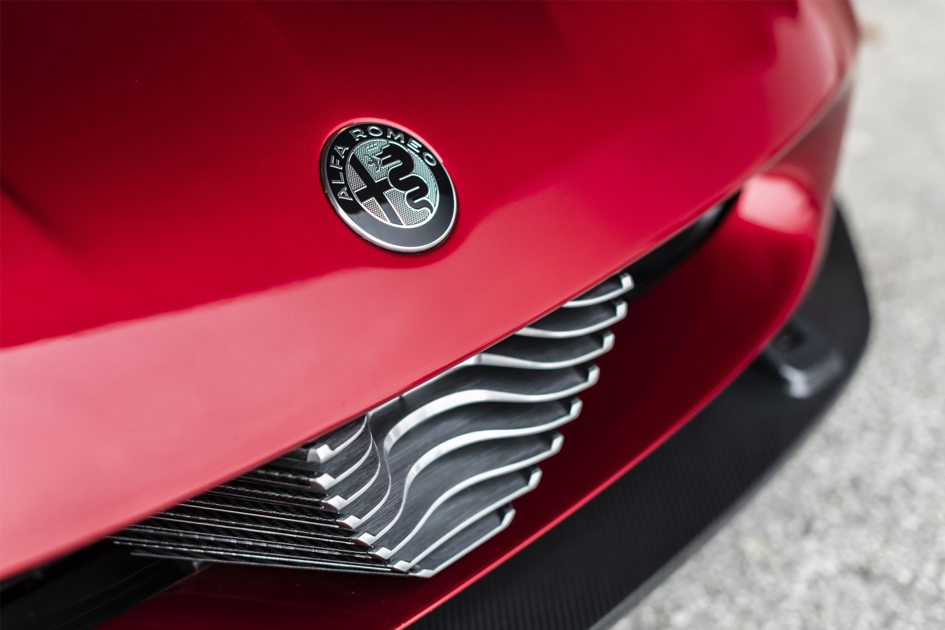 alfa-romeo-giulia-stelvio-quadrifoglio-collezione-carnet-hir-3