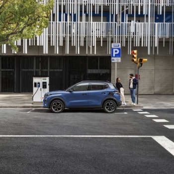 A Citroën 100 év elmúltával még mindig felvillanyozza a világot