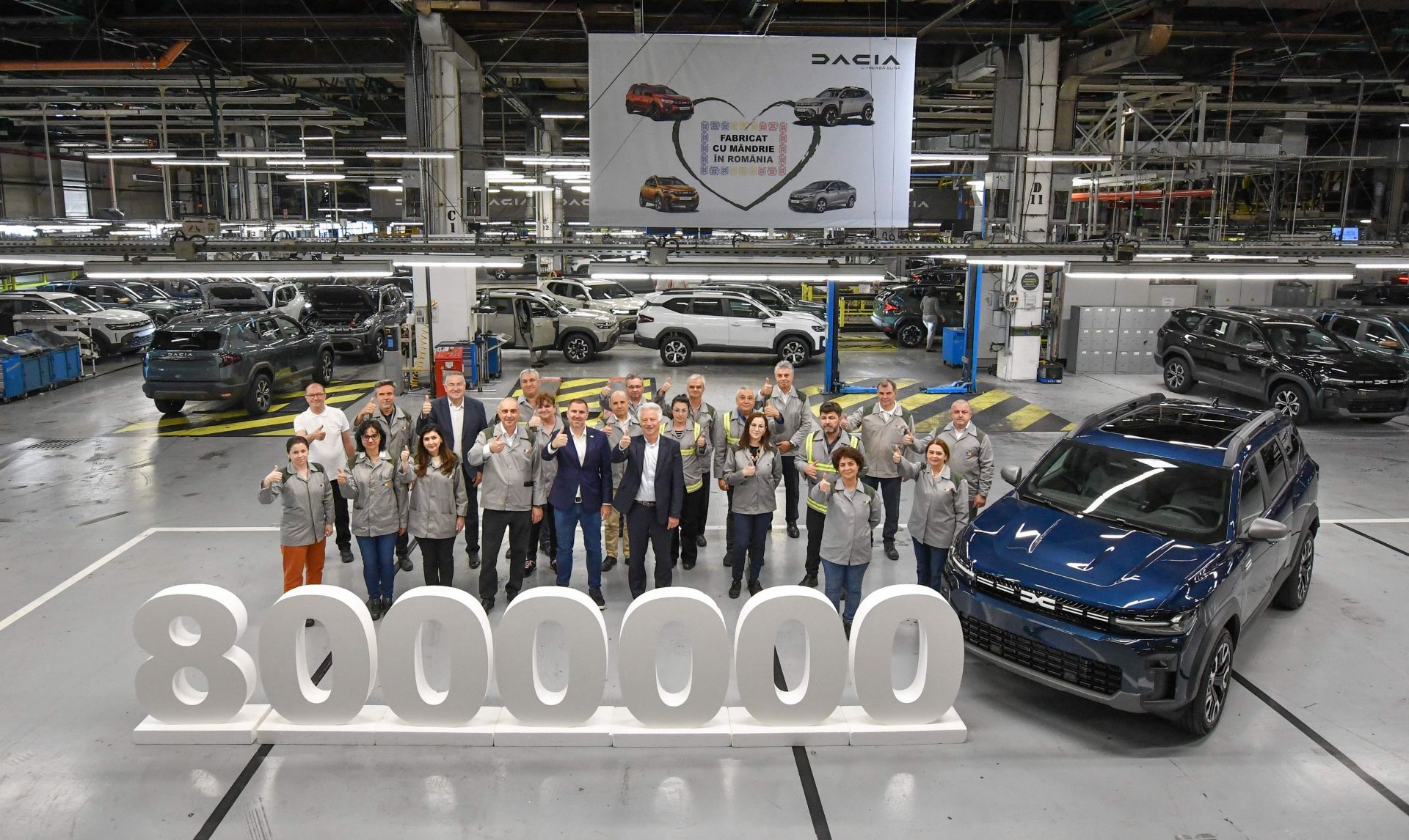dacia-mioveni-8millio-vehicles-produced-carnet-hir1