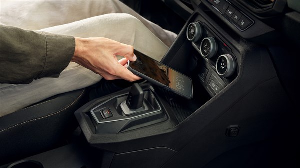 uj-dacia-jogger-tetorud