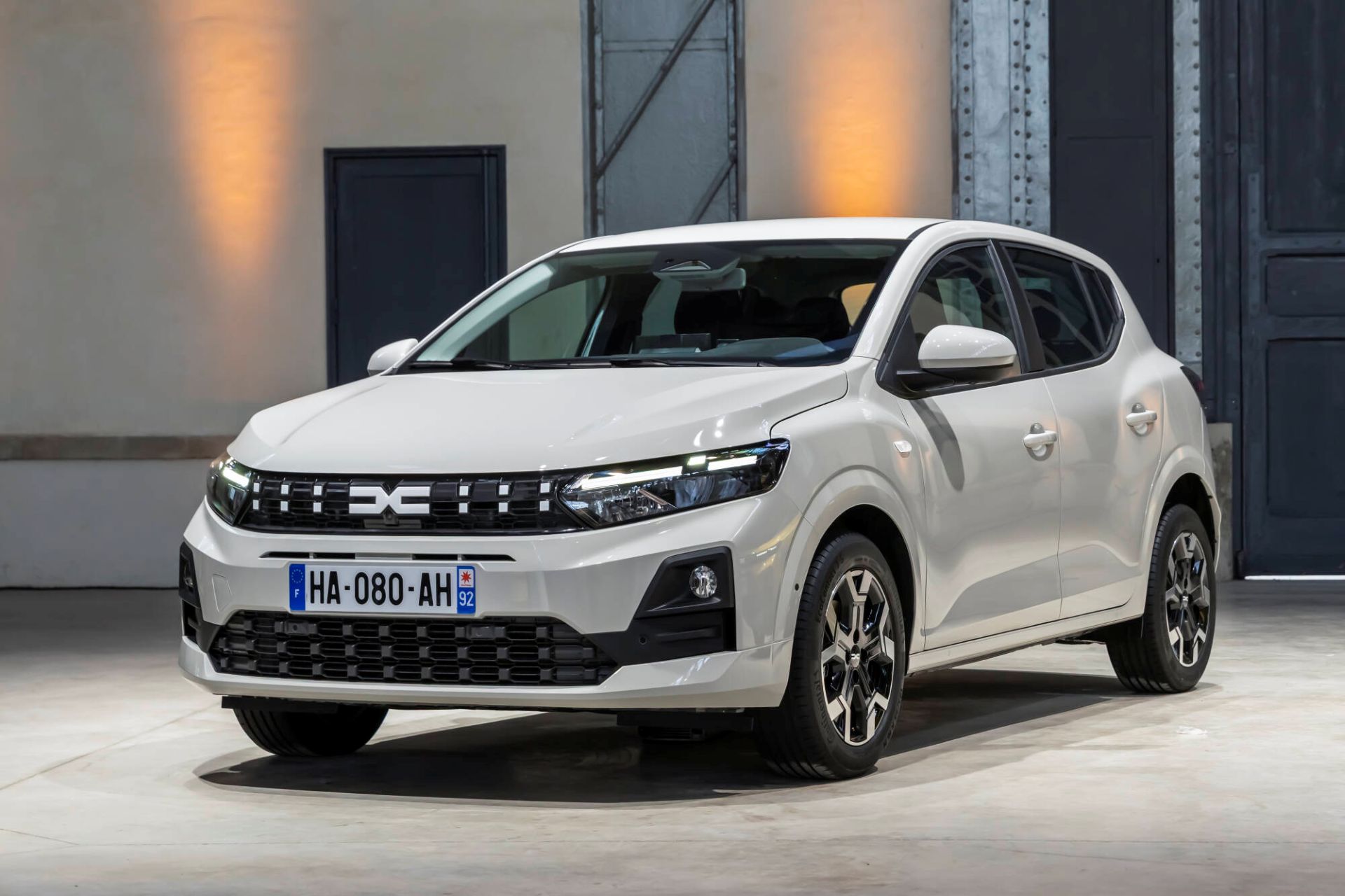 dacia-sandero-carnet-hir-3