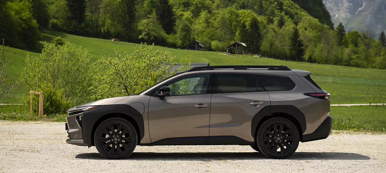 toyota-bz4x-touring