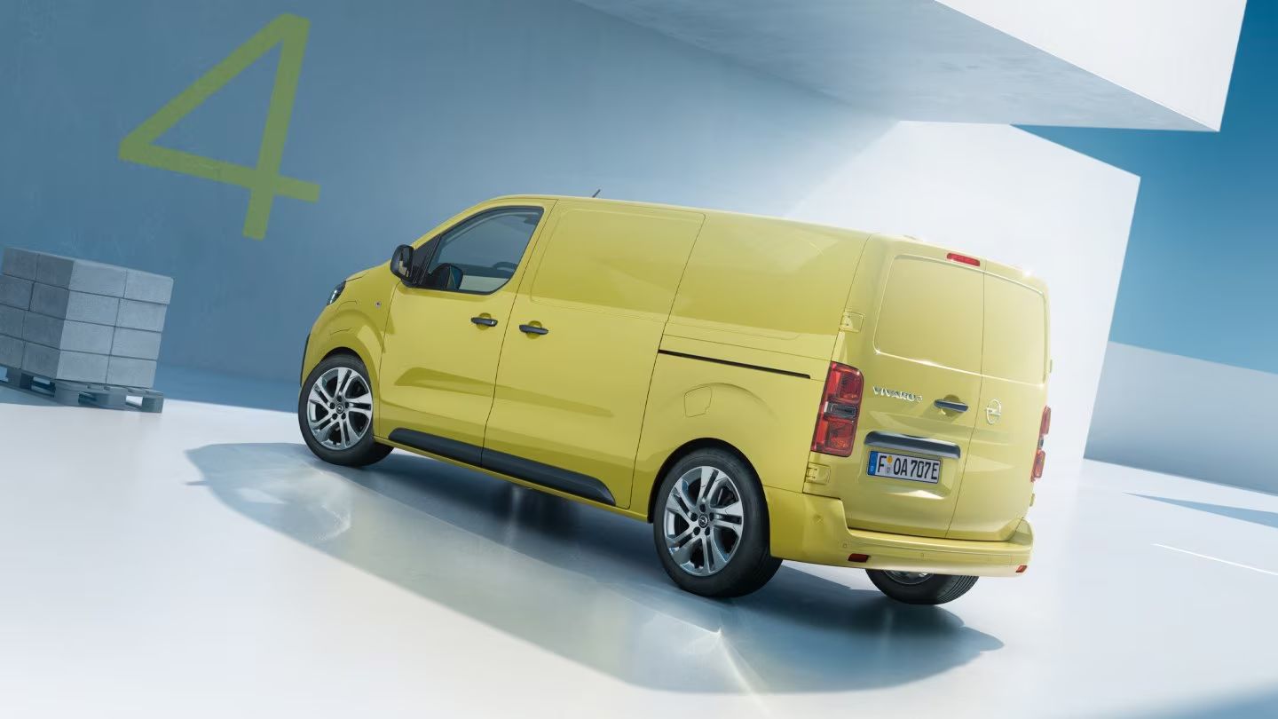 Opel Vivaro Electric minibusz - Már 17.990.000 ft-tól!*