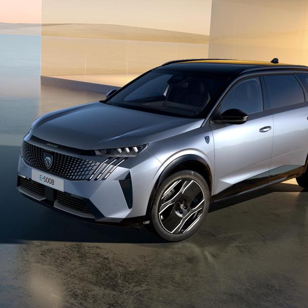 Peugeot e5008 - Már 16.290.000 Ft-tól