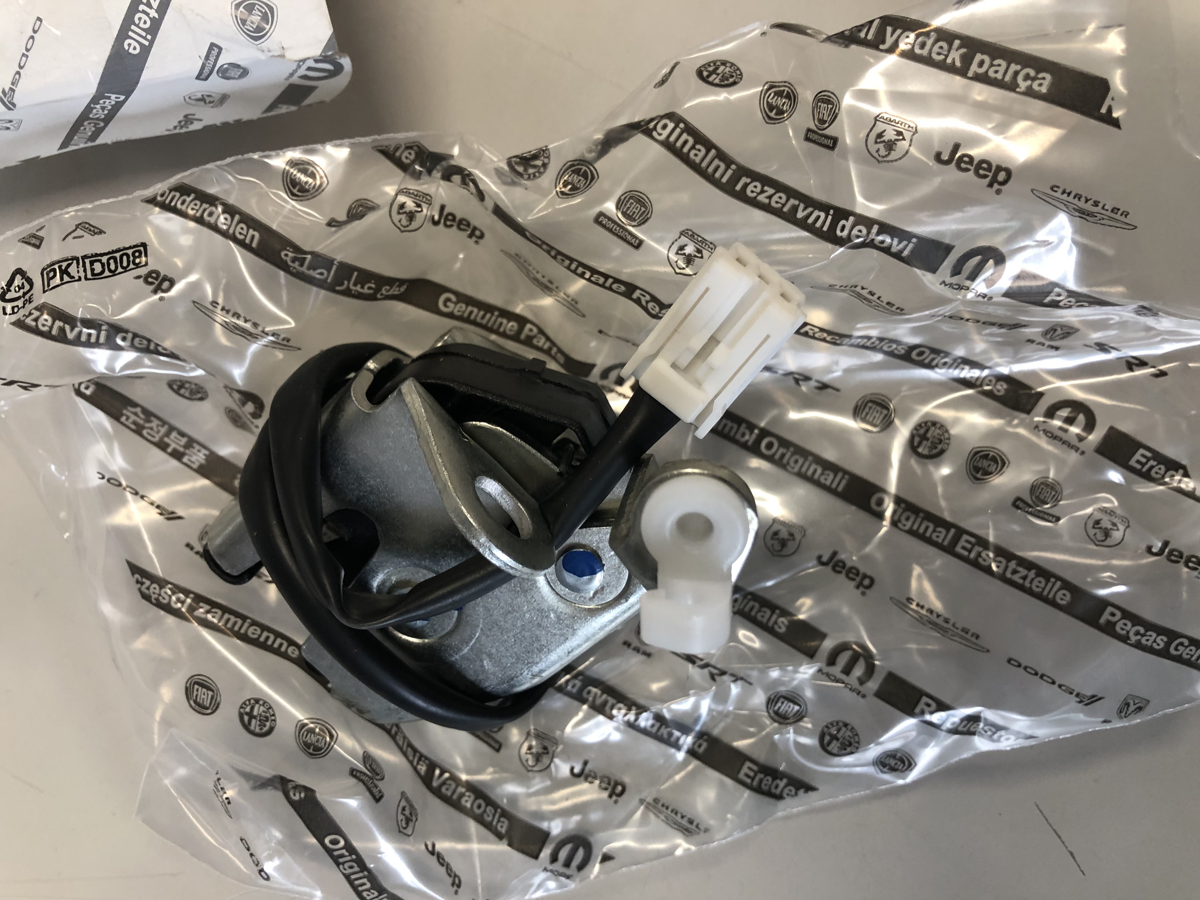 fiat-doblo-rakodoter-ajtozar-51757820-carnet-riegler-keszlet