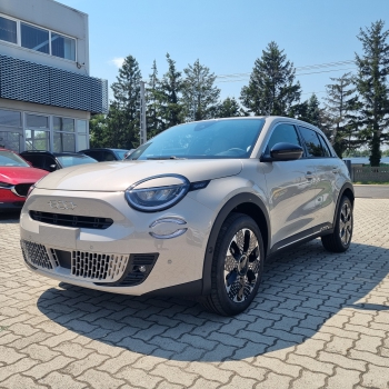 Új Fiat 600 MHEV LaPrima