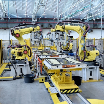 Robothadsereg segít elkészíteni a Ford villanyautóit
