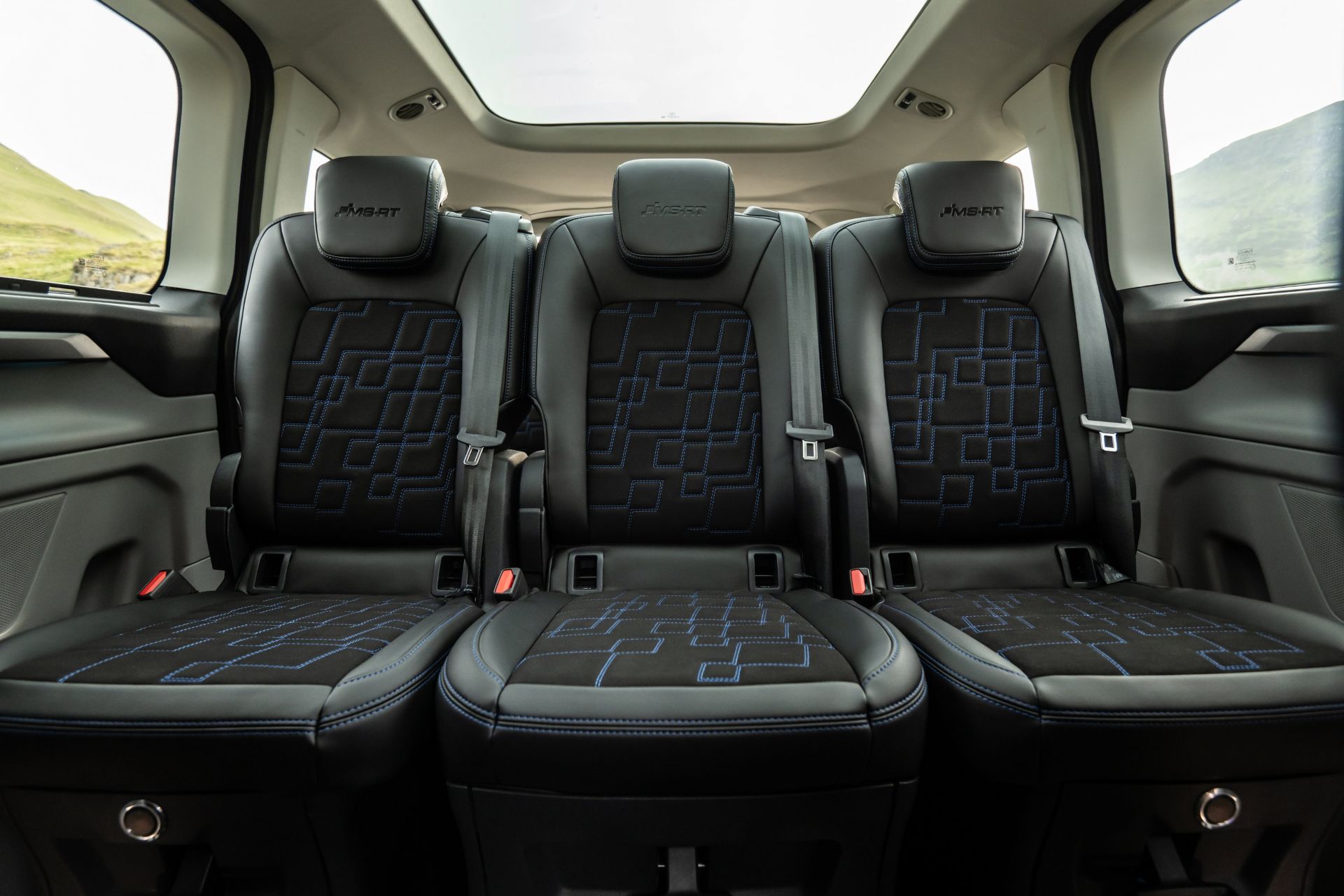 ford-etourneo-custom-ms-rt-carnet-hir-4