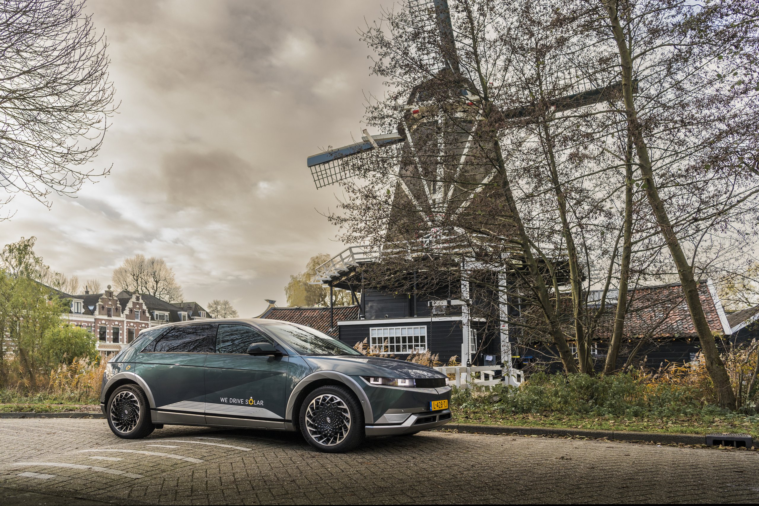 hyundai-vehicle-to-everything-technology-ioniq-5-carnet-hir