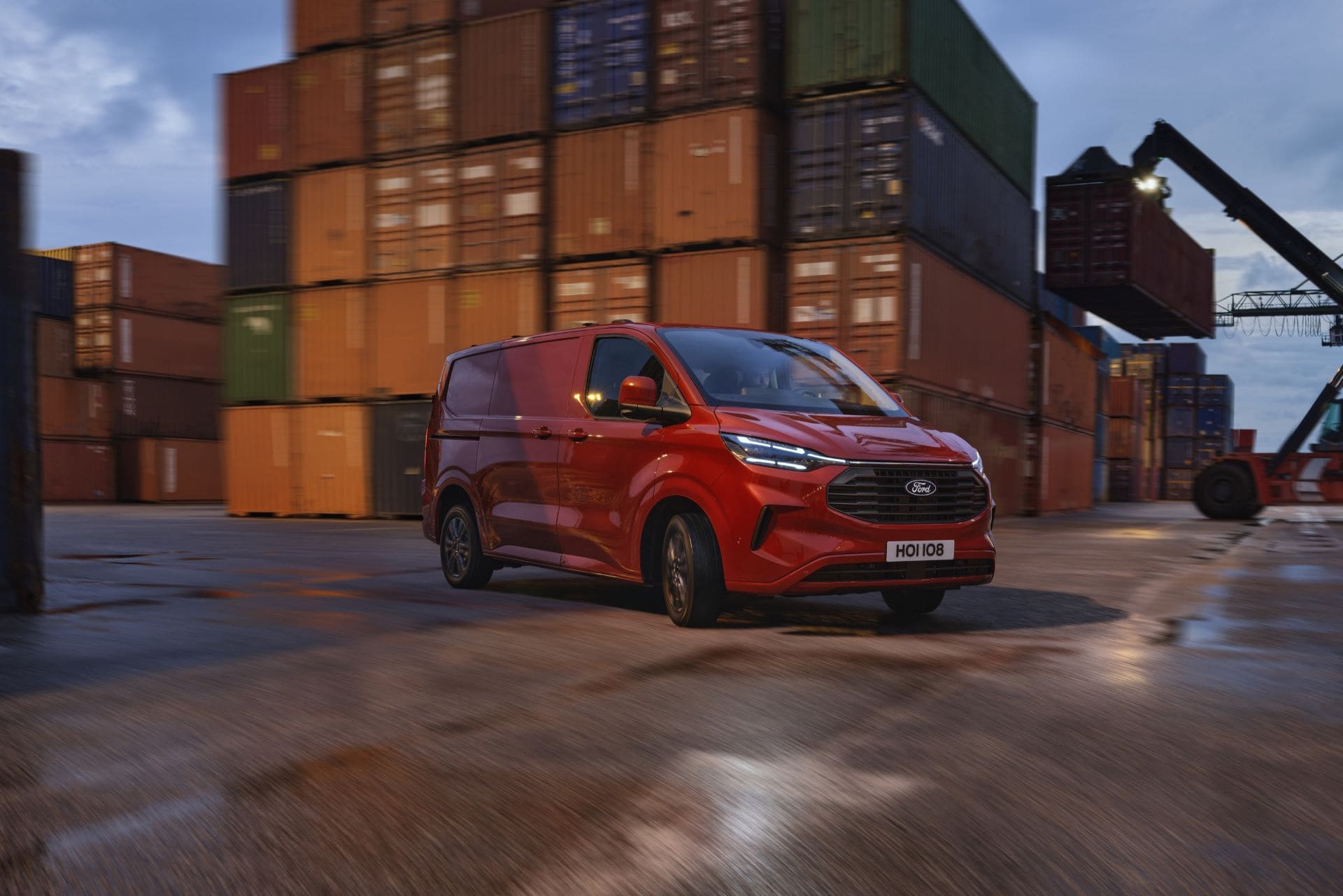 2022-ford-transit-limited