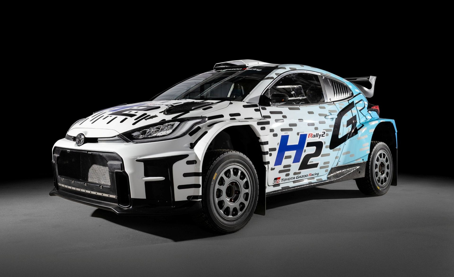 gr-yaris-rally2-carnet-hir