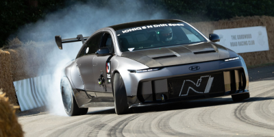 Porschék bajszát rángatja a legújabb Hyundai