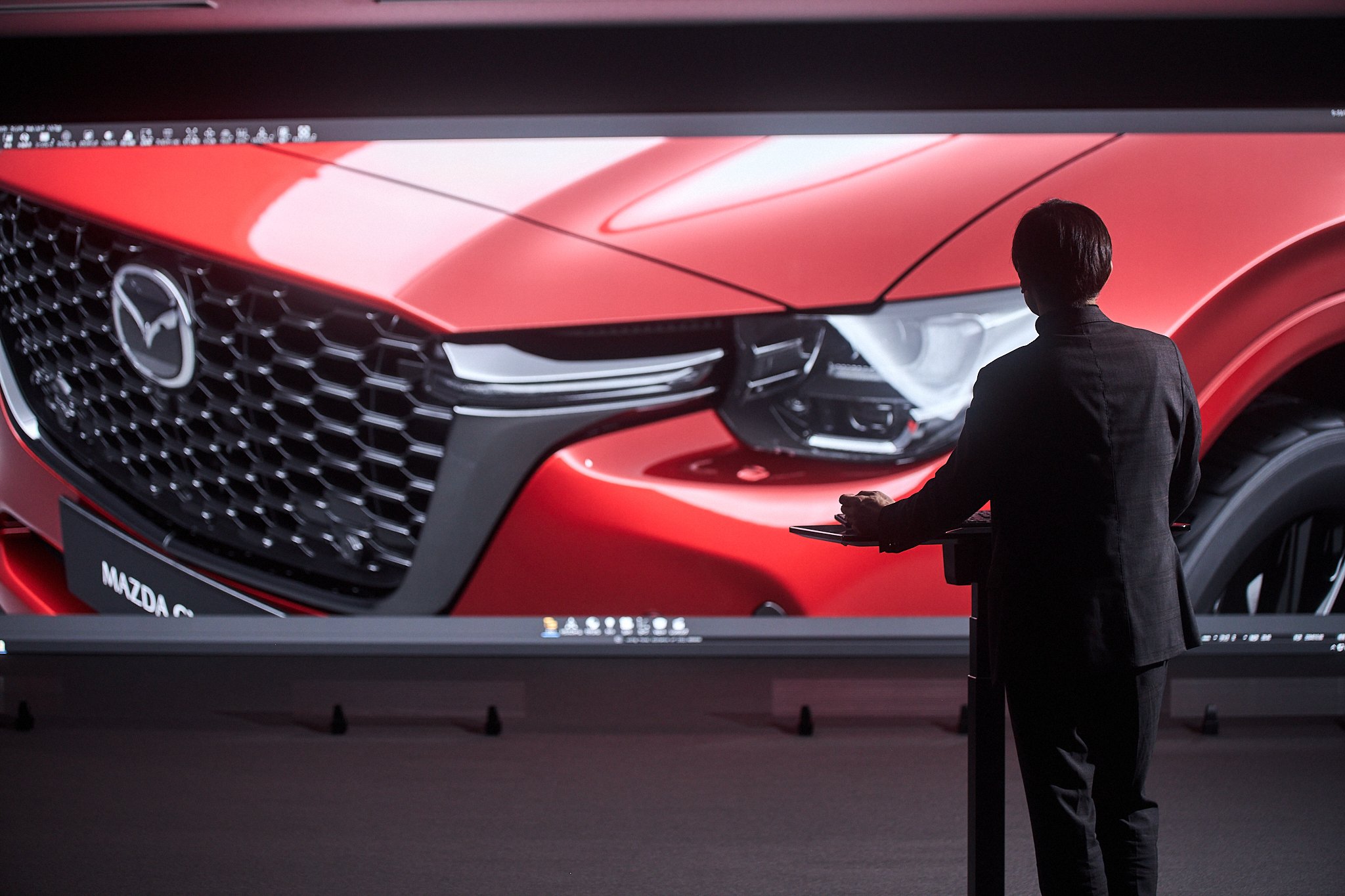2025-mazda-stories-human-by-design-carnet-hir-4