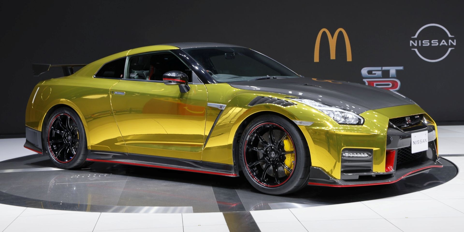 nissan-gt-r-carnet-hir-11