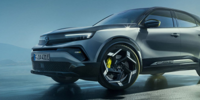 Családoknak jó minden idők legerősebb elektromos Opelje