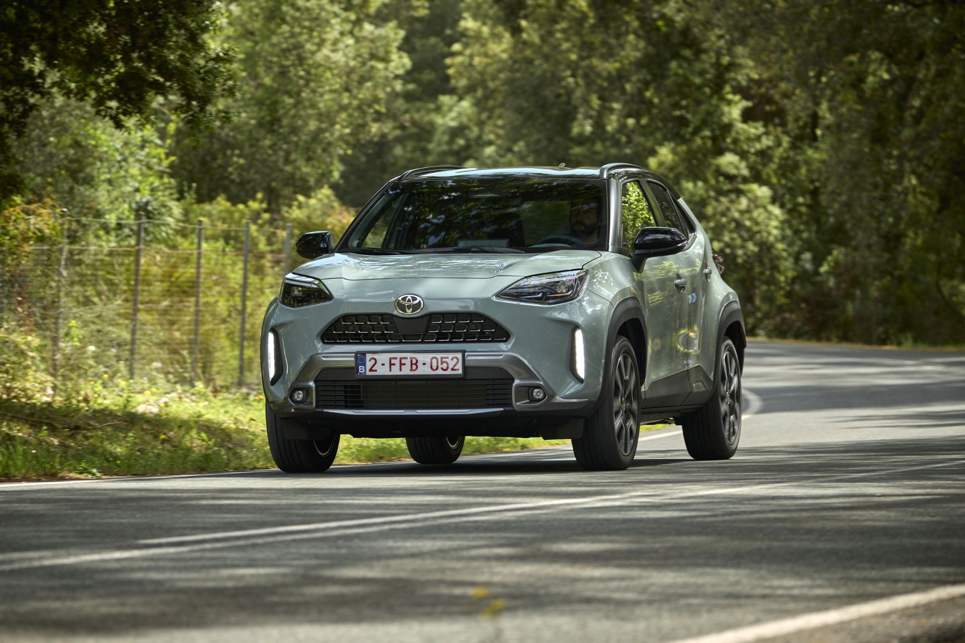 2024-yaris-cross-urban-carnet-hir.