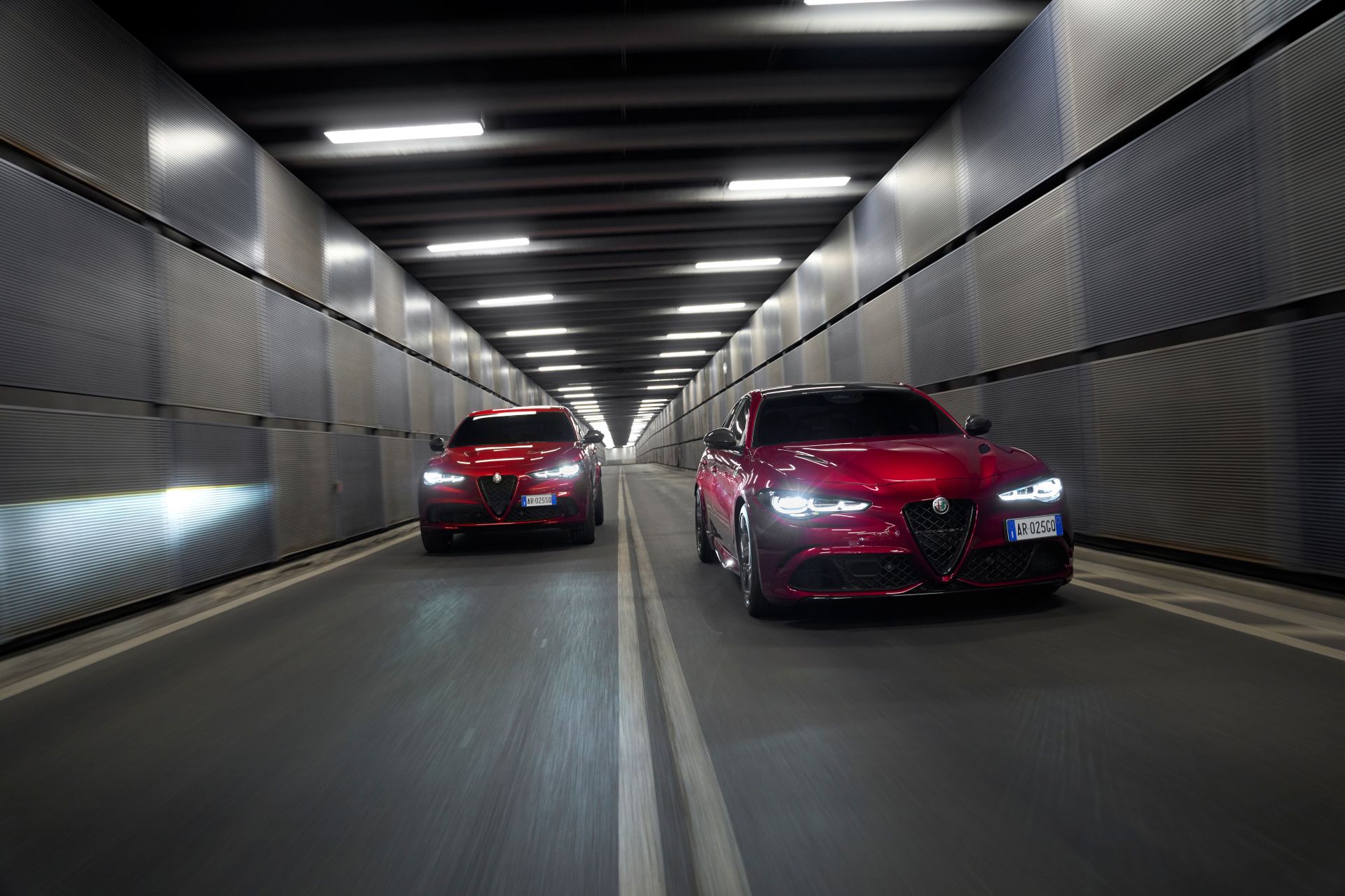 alfa-romeo-giulia-stelvio-quadrifoglio-collezione-carnet-hir-4