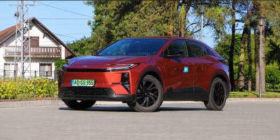 Bizonyíték: a Toyota komolyan gondolja a villanyautókat Teszt: Toyota C-HR+ 