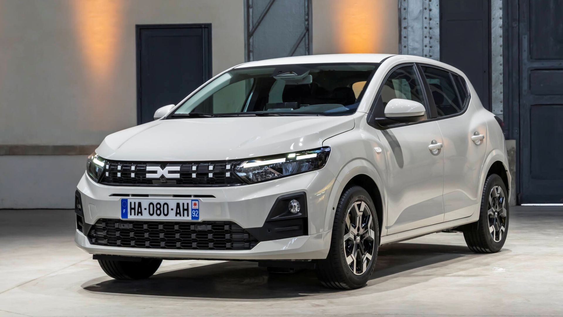 dacia-sandero-carnet-hir-3