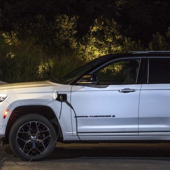 2022-jeep-grand-cherokee-phev