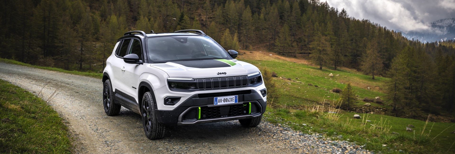 Végre összkerékhajtással is elérhető lesz a Jeep Avenger 4xe