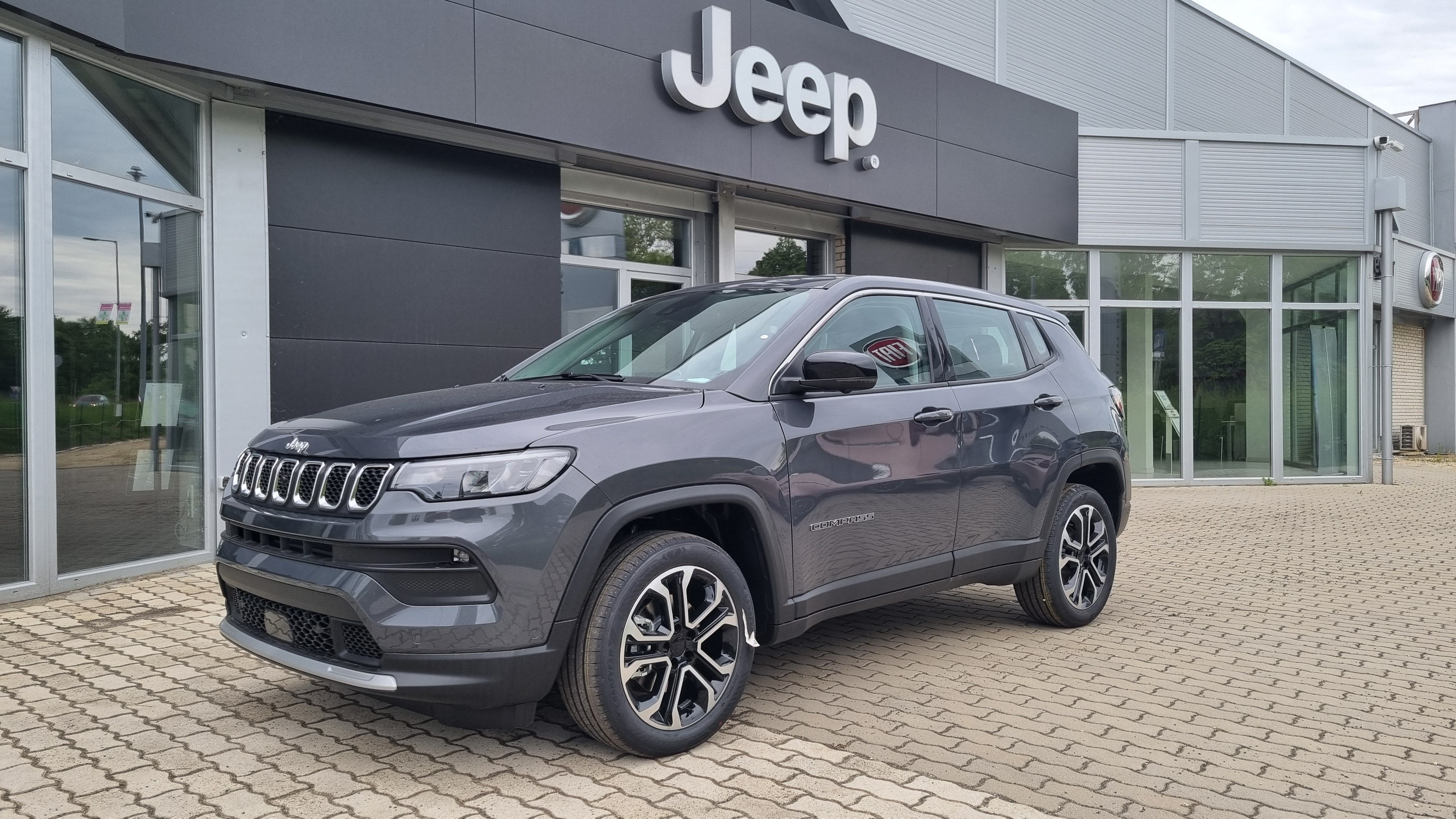 jeep-compass-akcio-keszlet-carnet-riegler-4