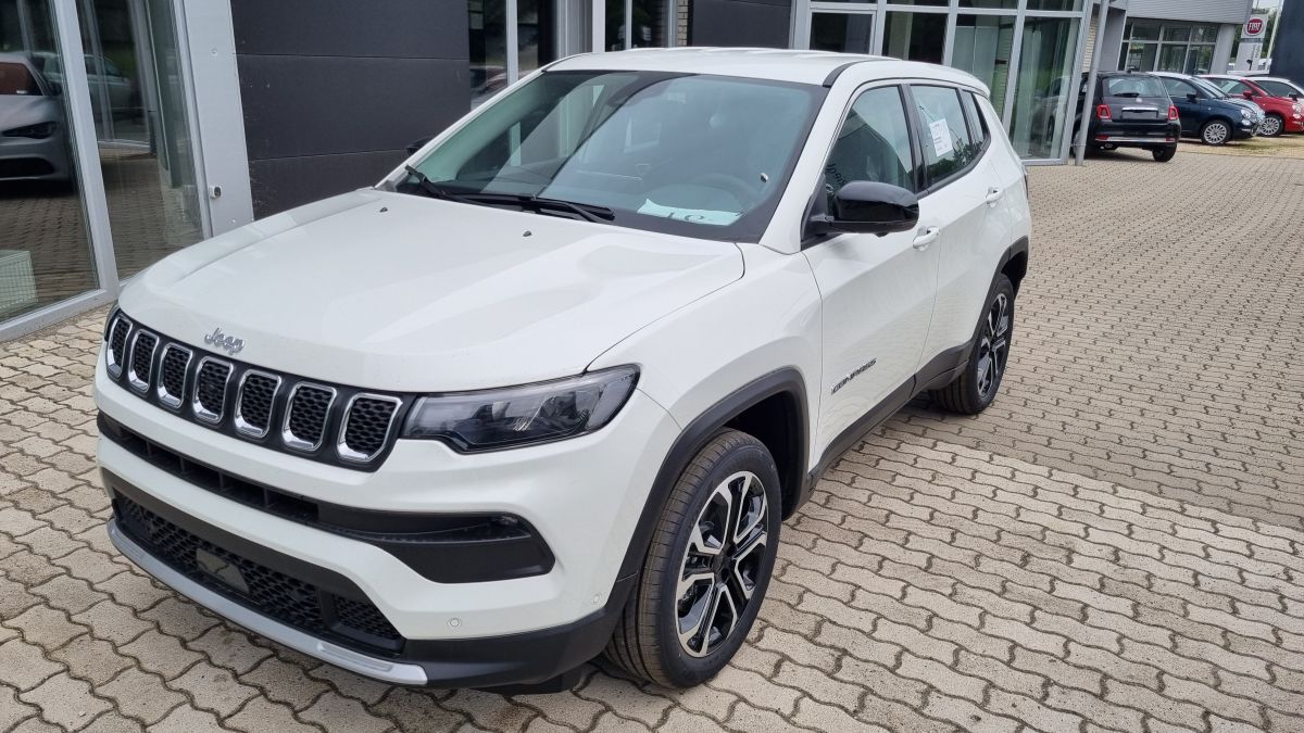 jeep-compass-akcio-keszlet-carnet-riegler-3