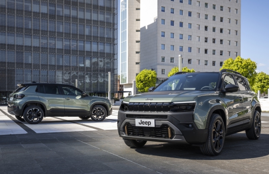 Megújult a Jeep Avenger: modernebb külsővel és új technológiákkal érkezik
