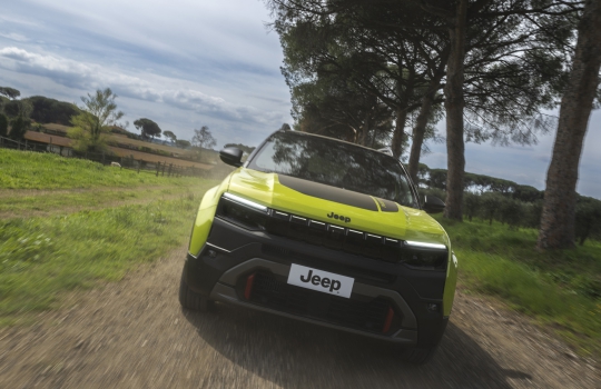 Igazi szuperhős: megállíthatatlan a Jeep Avenger Olaszországban