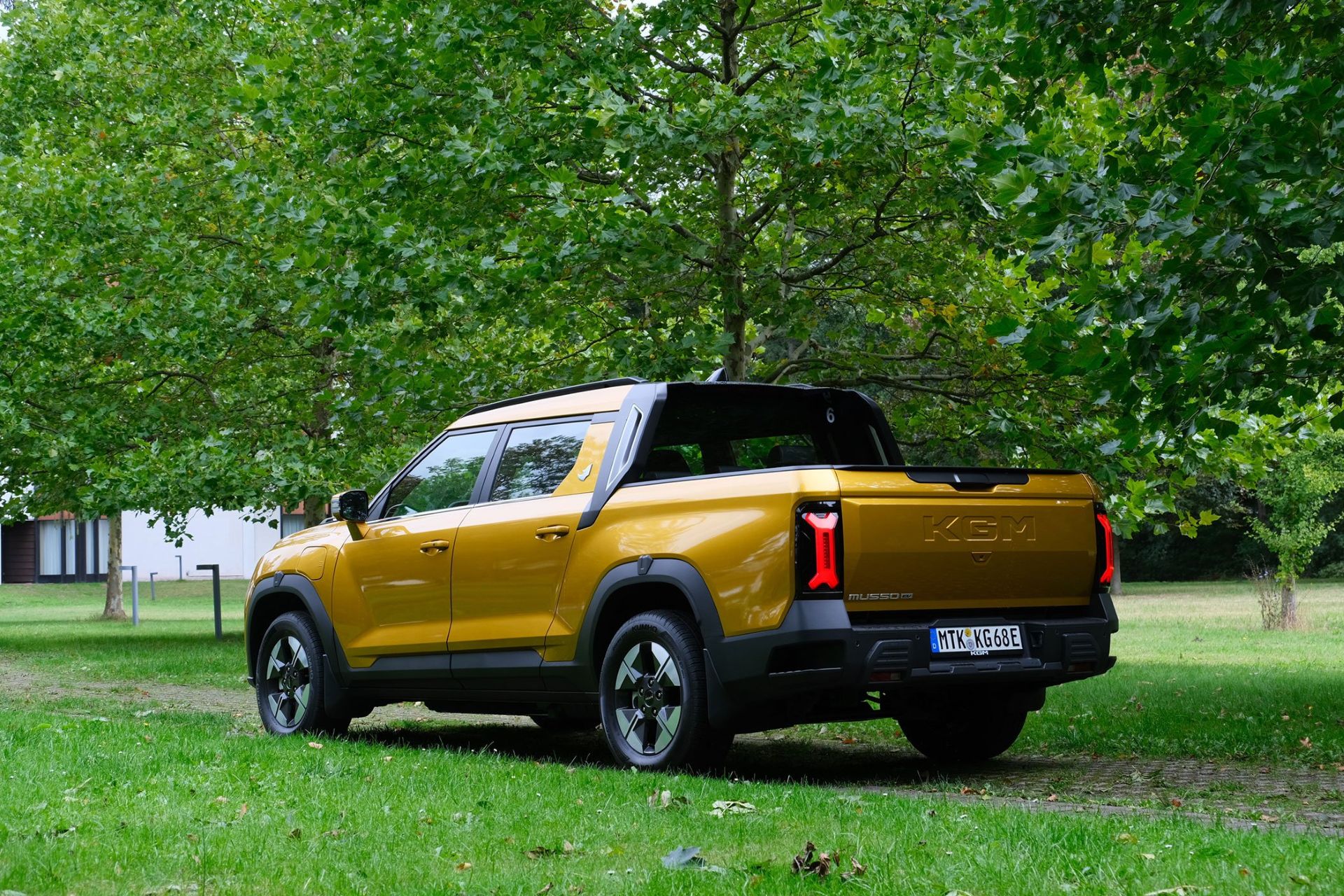 kgm-musso-ev-carnet-hir-2