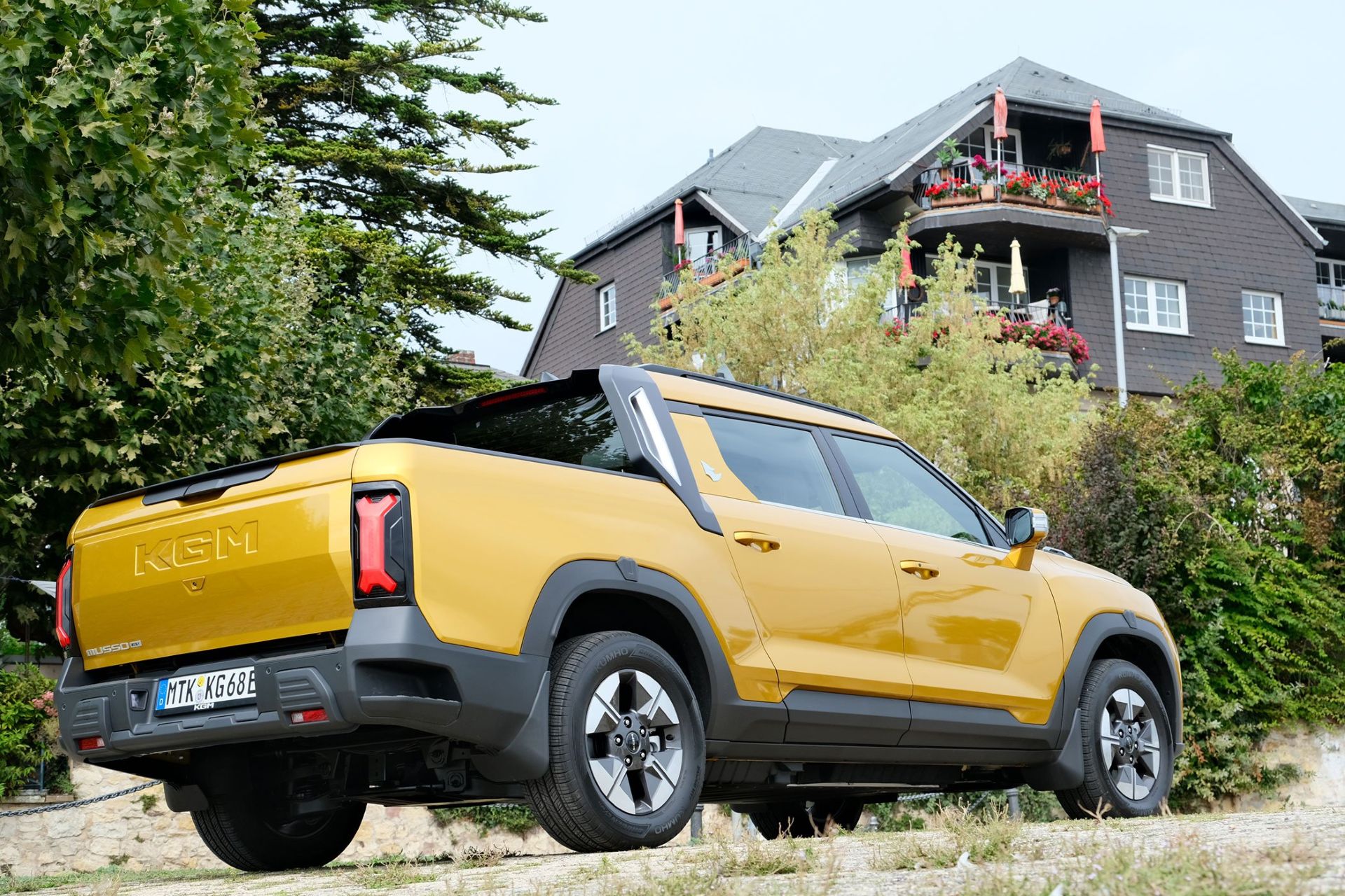 kgm-musso-ev-carnet-hir-9