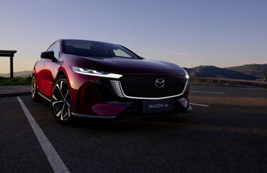 Az új Mazda mindig örül, ha lát