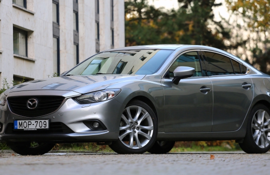 Benzinessel jó igazán a Mazda6