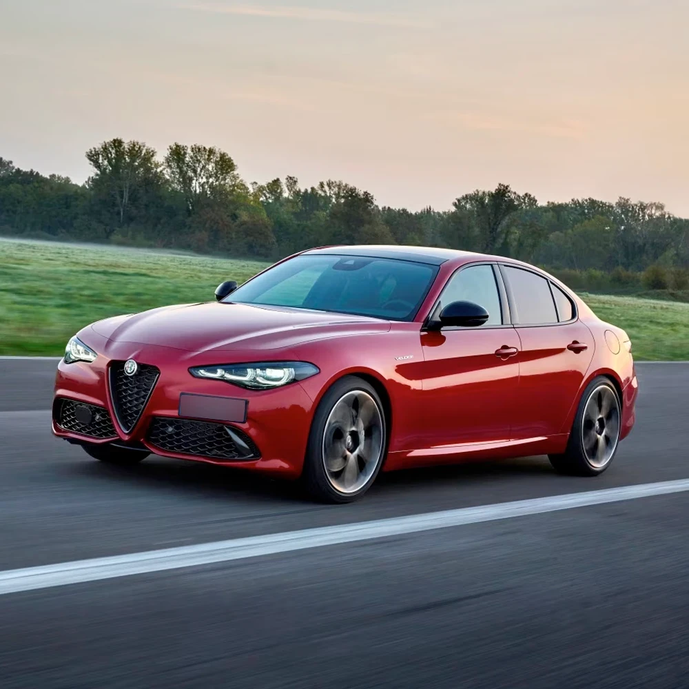 Alfa Romeo Giulia Competizione