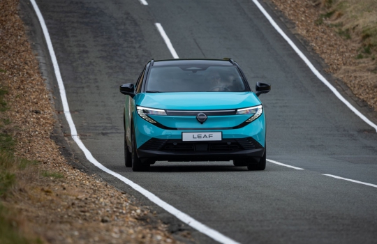 Ezzel az autóval csúcsra tör a Nissan