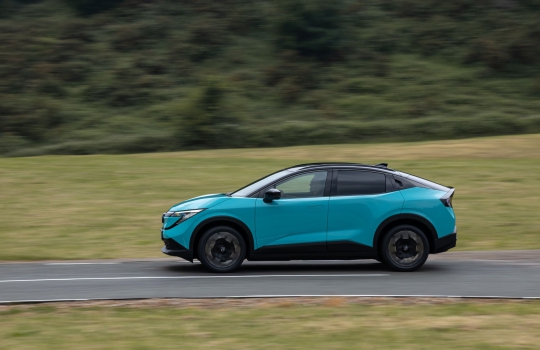 A világ legjobbjai között a Nissan villanyautója