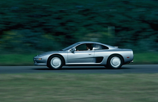 Ferrari-verő Nissan? Majdnem összejött!