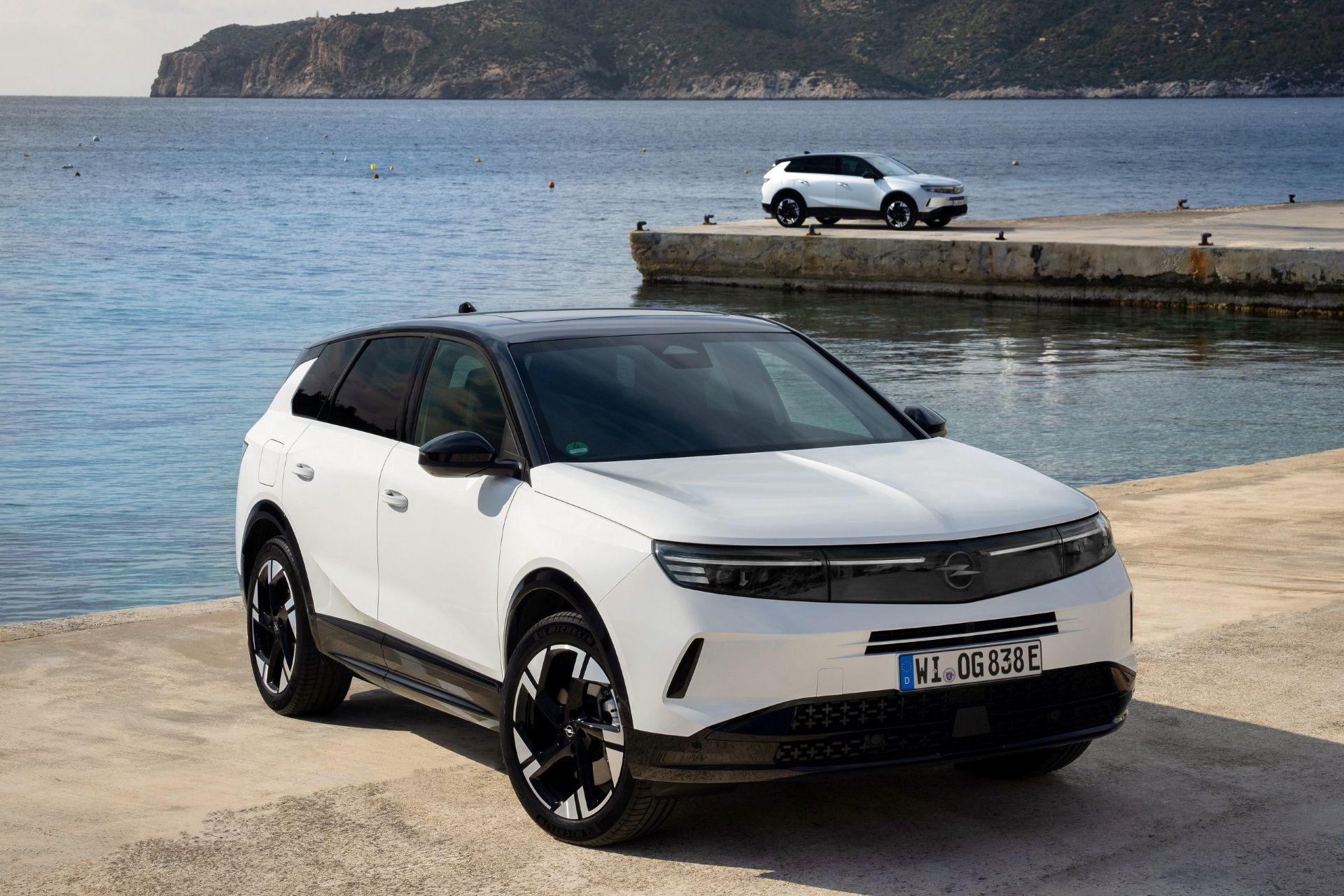 opel-grandland-plug-in-hybrid-carnet-hir-5