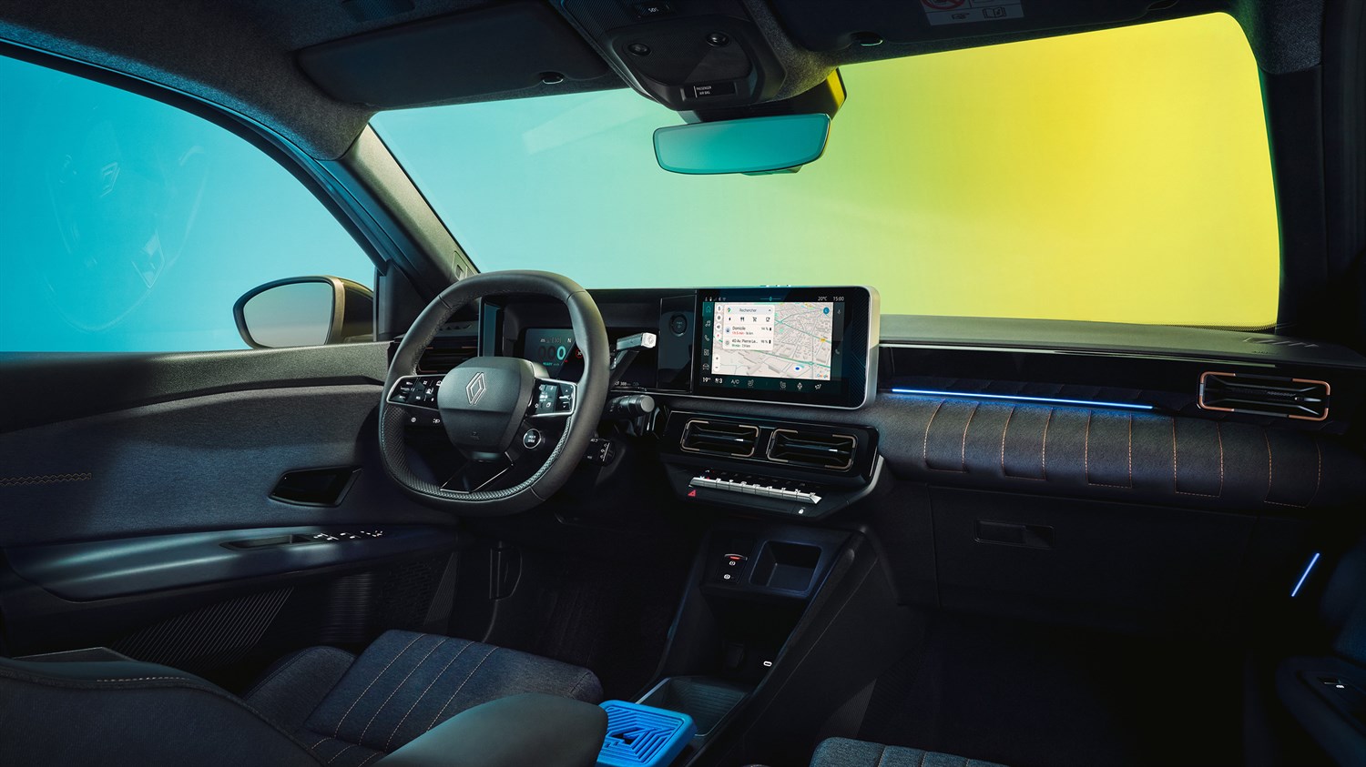 uj-renault-4-biztonsag-technologia-carnet