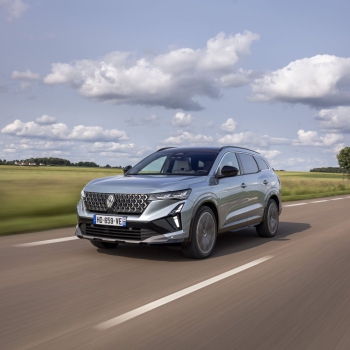 Hibrid reneszánsz a Renault-nál