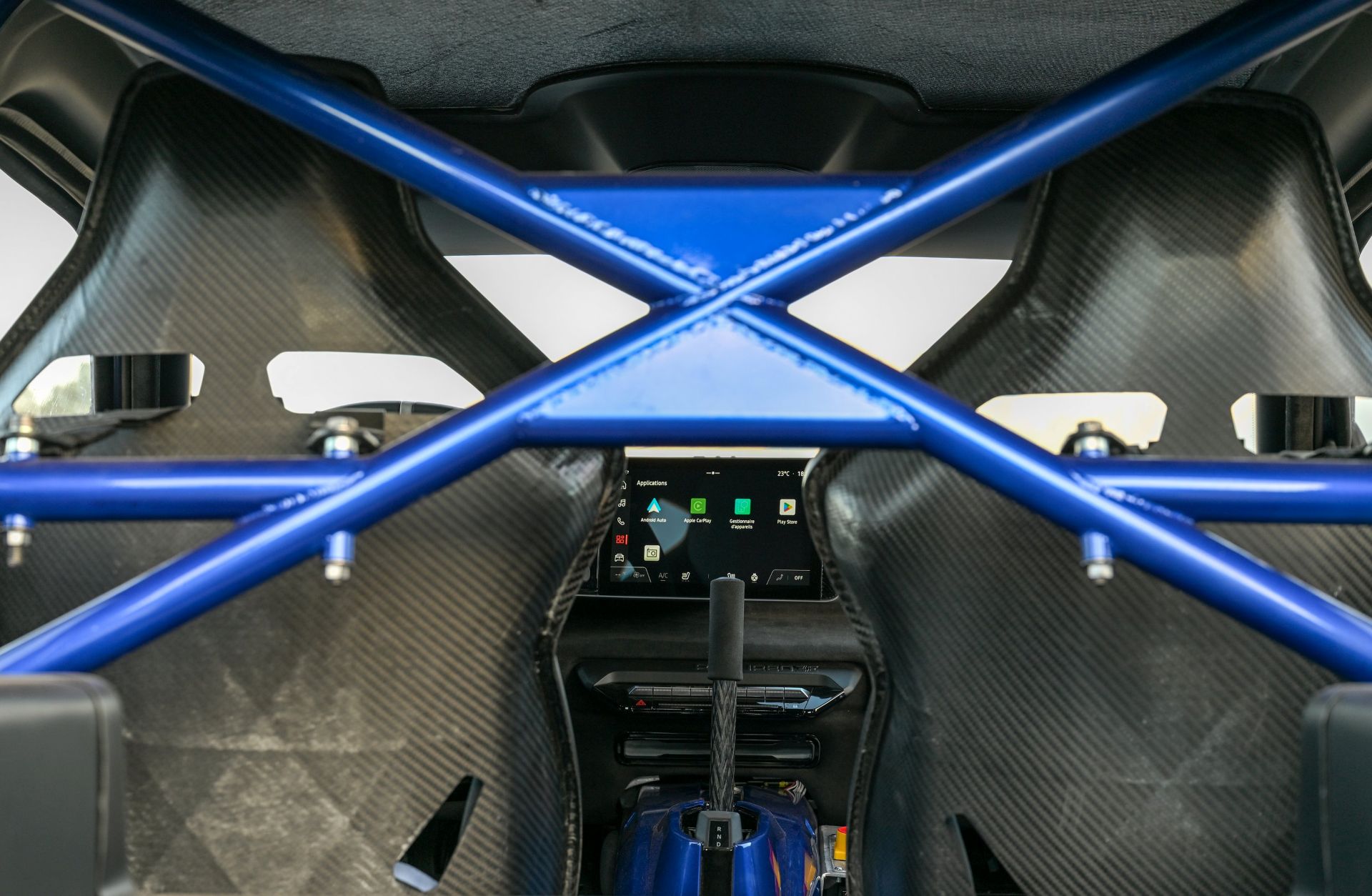 renault-5-turbo-3e-at-the-historic-tour-de-corse-carnet-hir-18