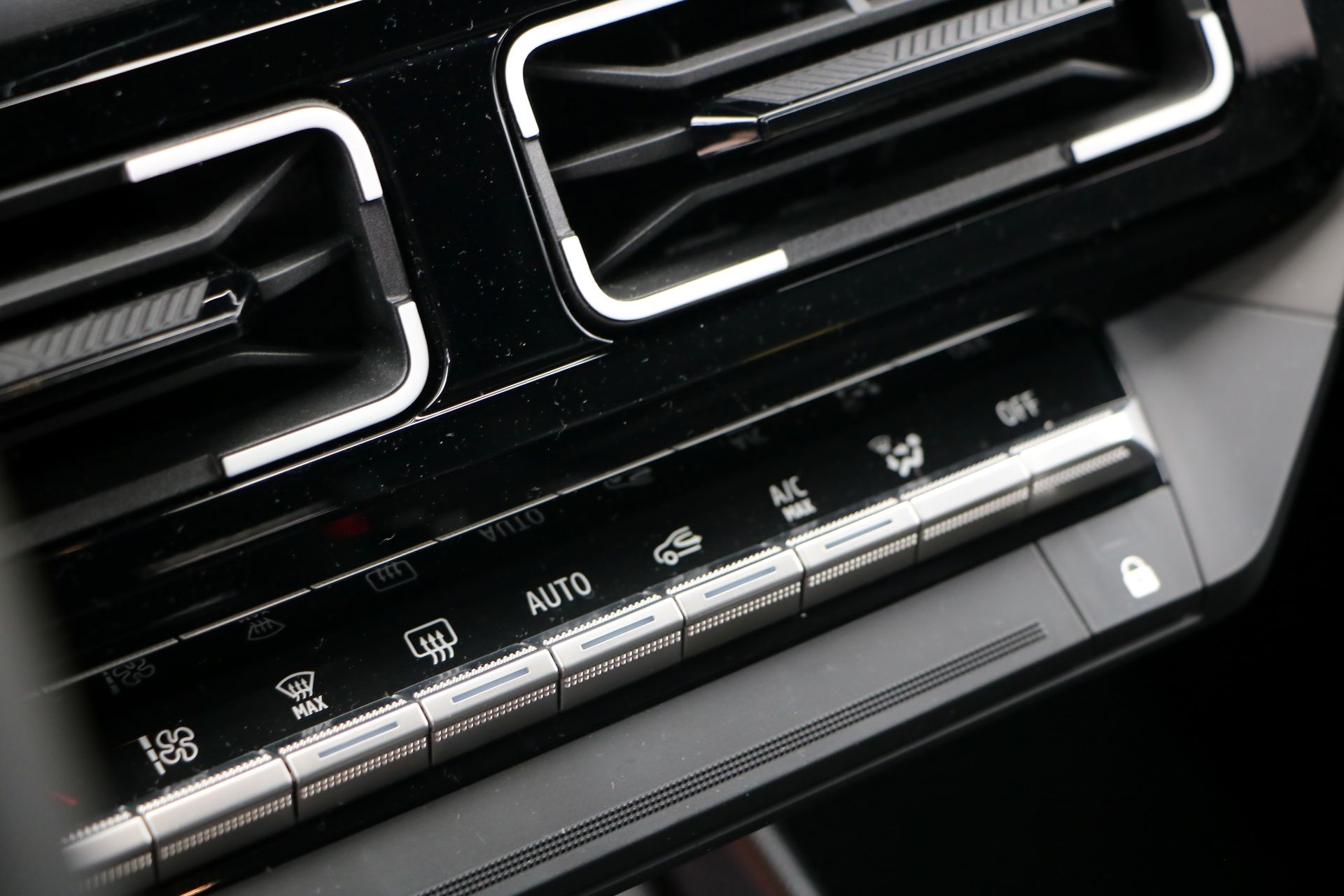 renault-4-e-tech-teszt-carnet-hir-24