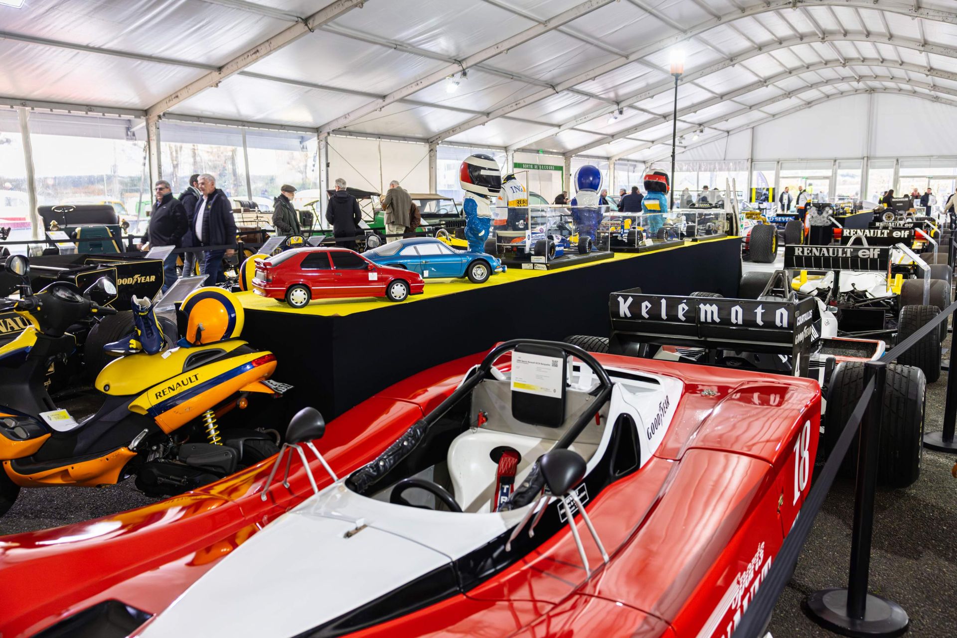 renault-muzeumi-arveres-carnet-hir-2