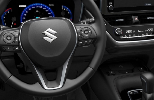 suzuki-swace-belso