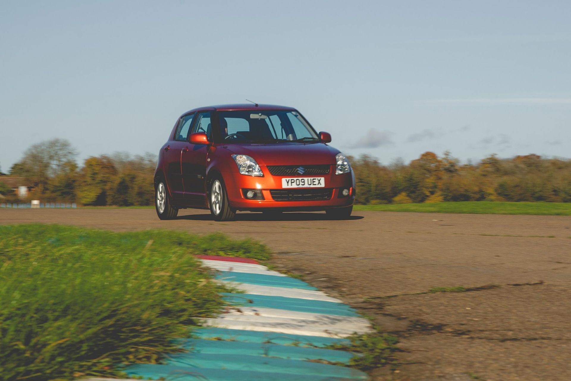 tizmillio-suzuki-swift-carnet-hir-4