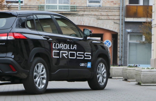 toyota-corolla-cross