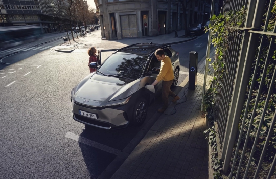 Elektromos Toyota modellek a CarNet M5-nél!